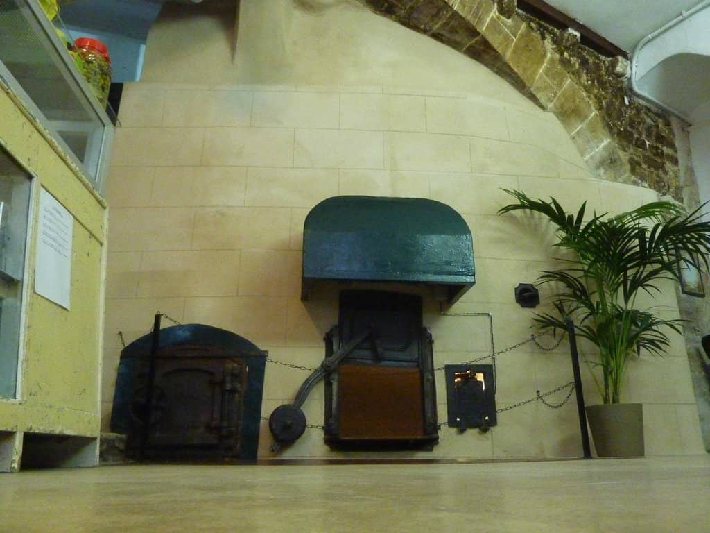 Charming Outdoor Seating