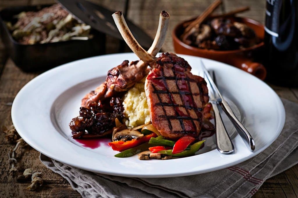 Mountain Tea Smoked Pork Cutlets