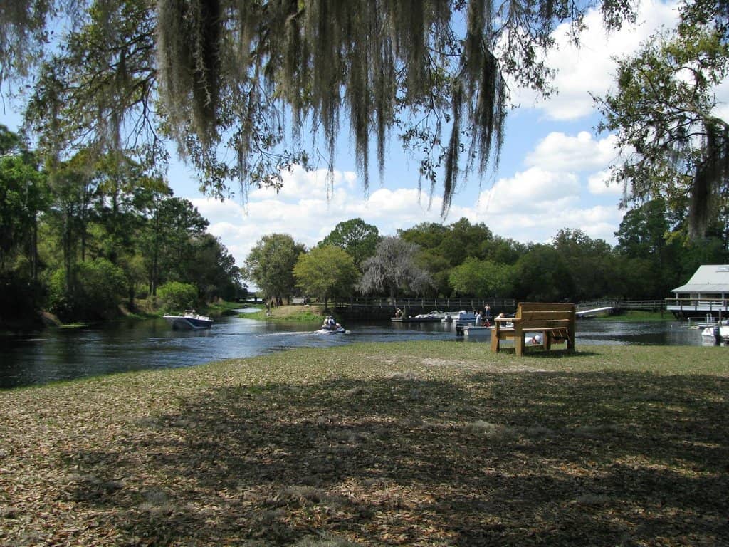 Camping & Glamping