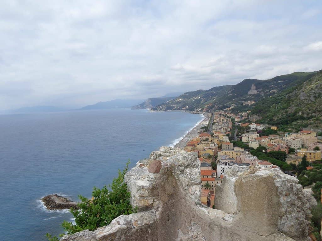 Torre Saracena Views