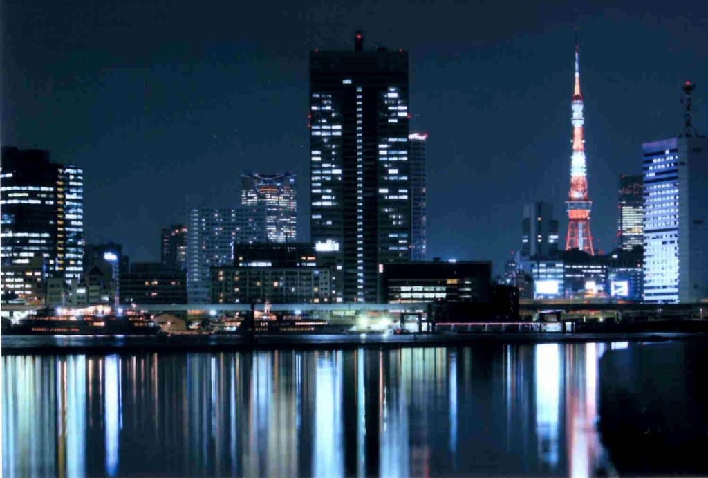竹芝方面の夜景 東京タワーも見える