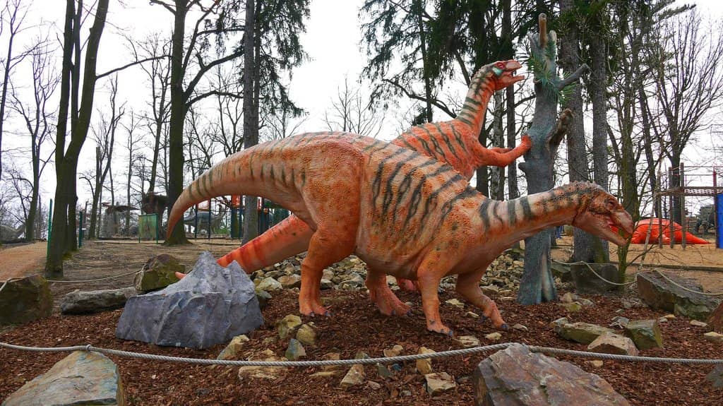 Lifelike Animatronic Dinosaurs