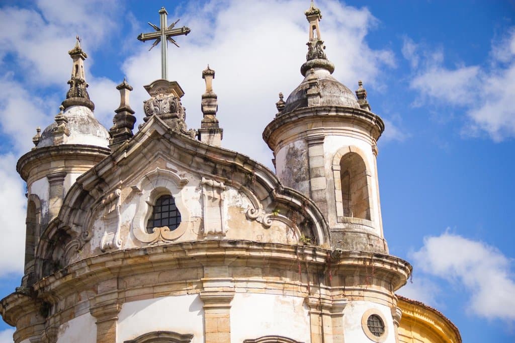 Detalhes da copa da igreja