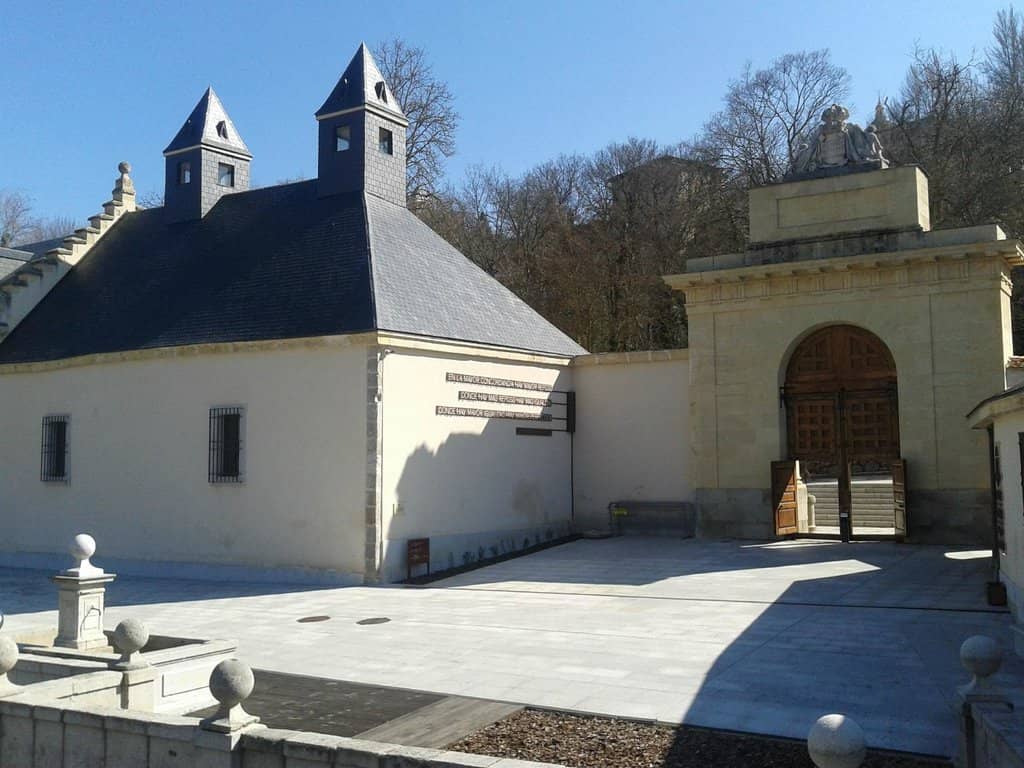 Aqueduct History Section