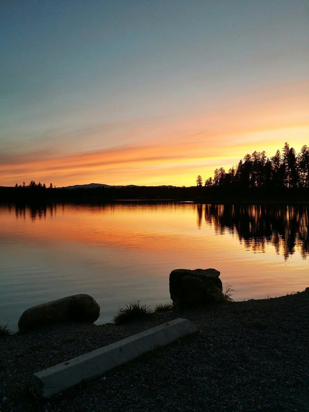 Echo Lake at dusk