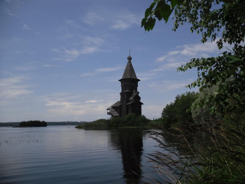 Виз издалека