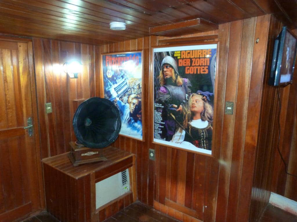 Air-Conditioned Display Rooms