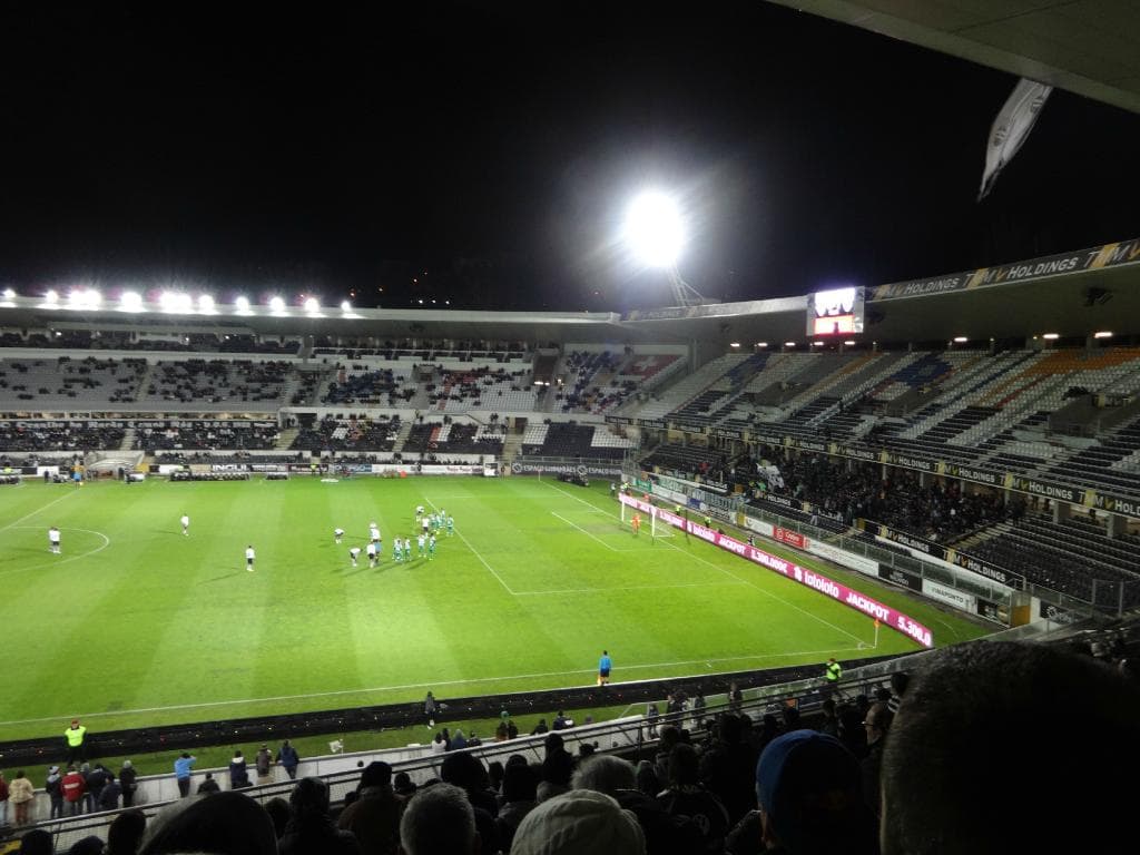 Estádio D. Afonso Henriques - Guimarães