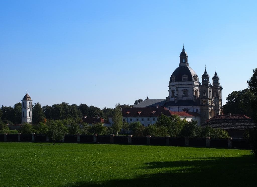 Pazaislis from the road