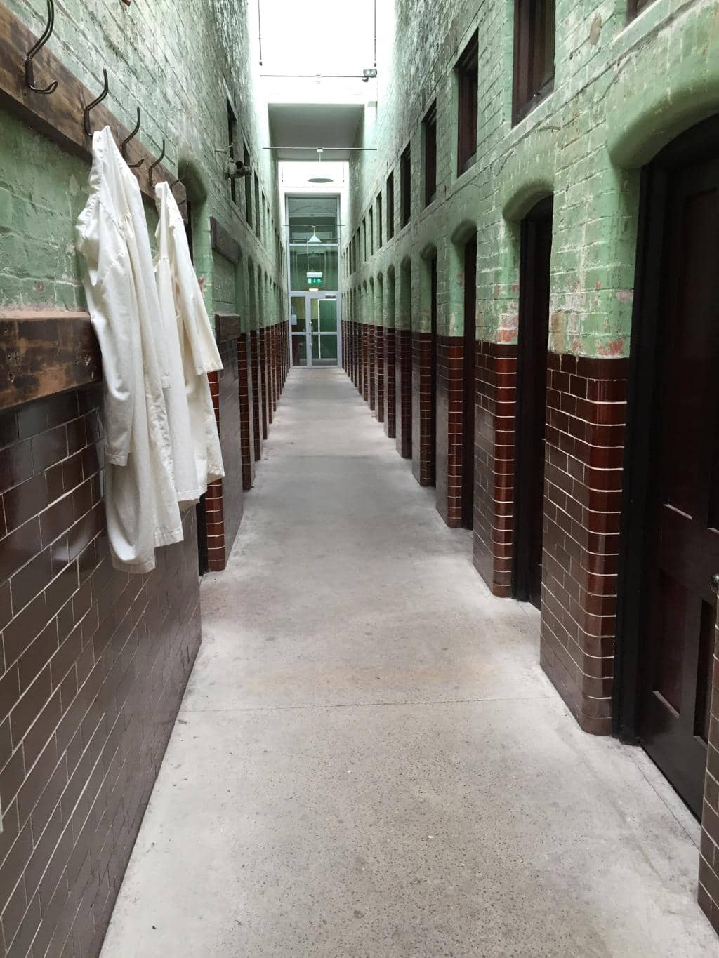 Passionate Volunteer Guides