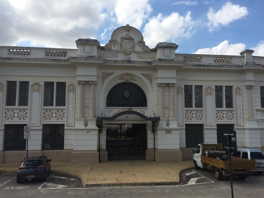 Exterior 2