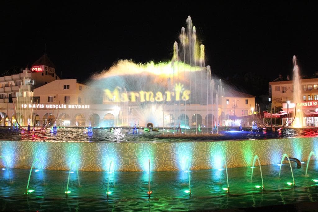 Dancing fountains 19 May Youth Square Marmaris