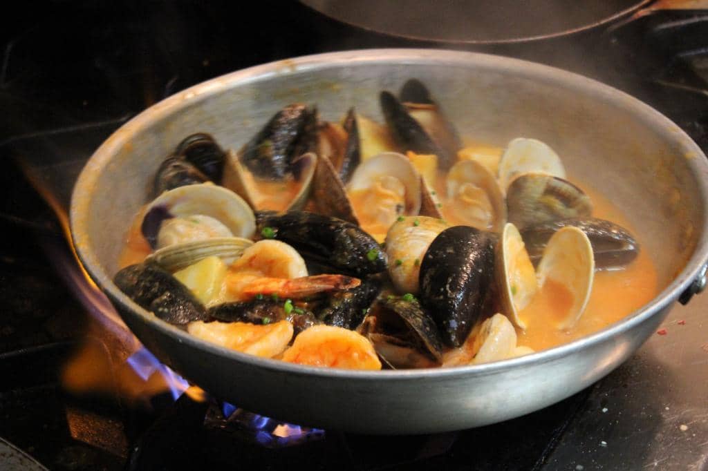 Locally Sourced Roast Lunches