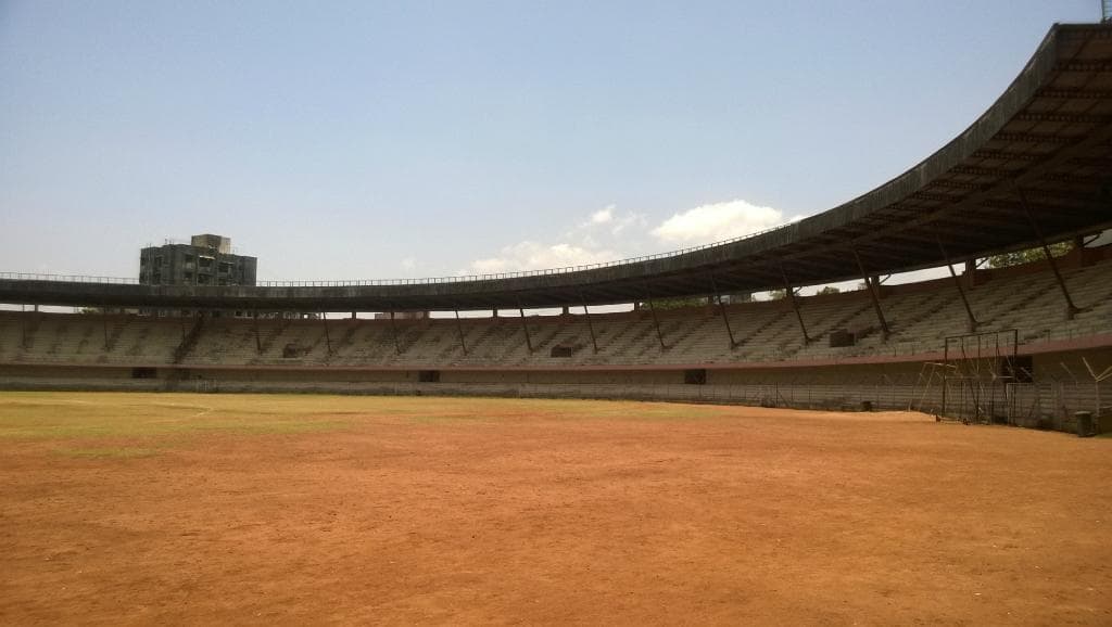 Ground02