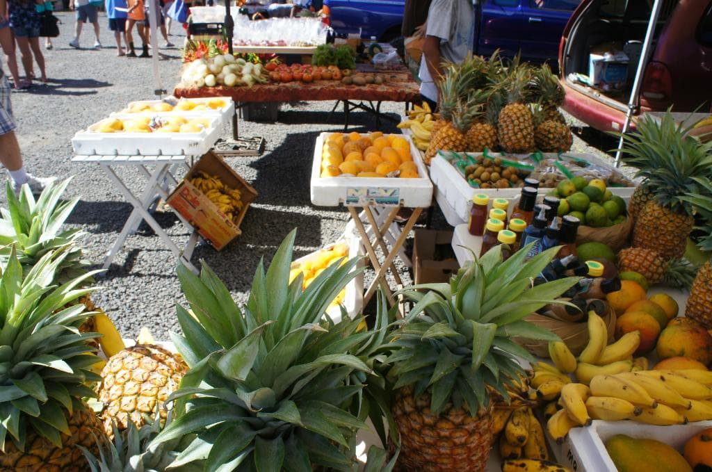 So many varieties of fruit available. We tried them all!