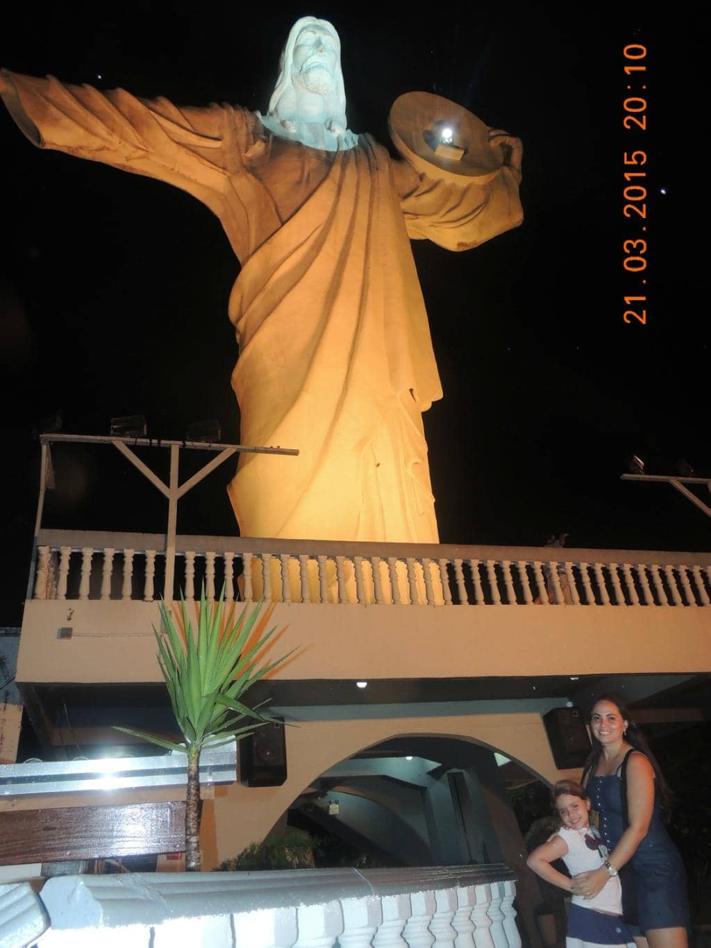 Port and River Vistas