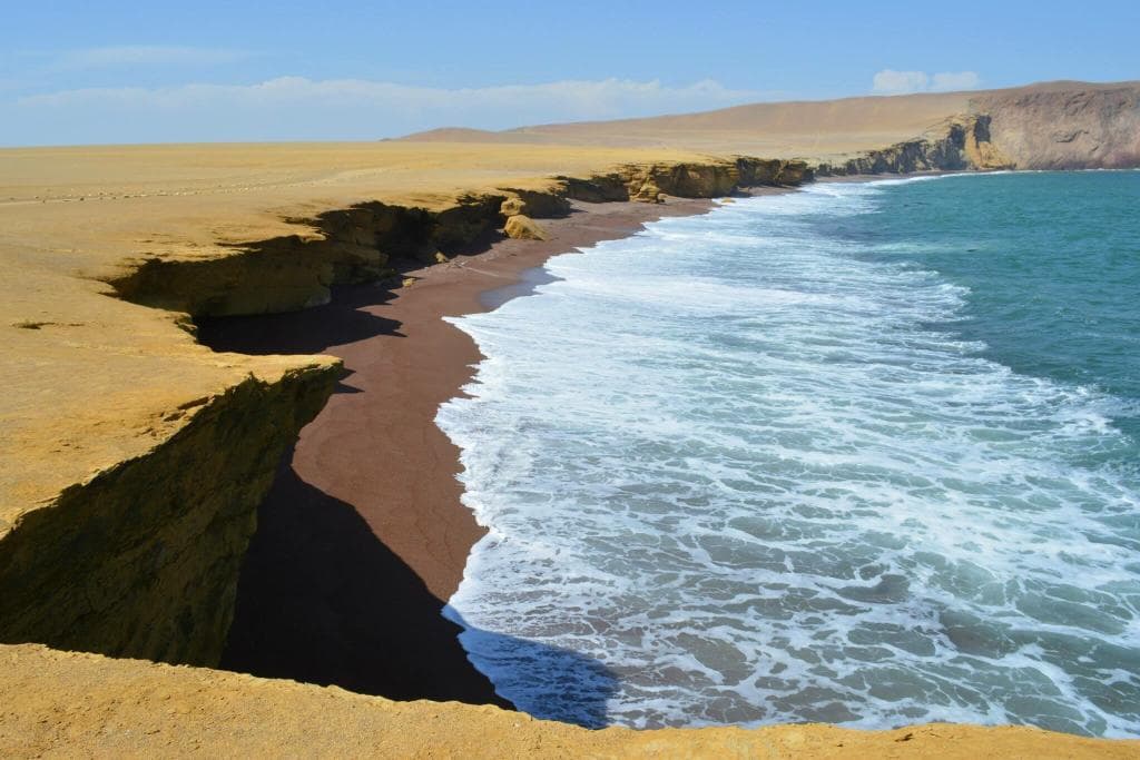 Playa Roja Paracas National Reserve
