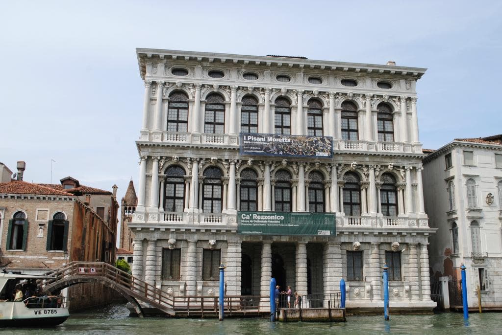 Facade on the Canal Grande