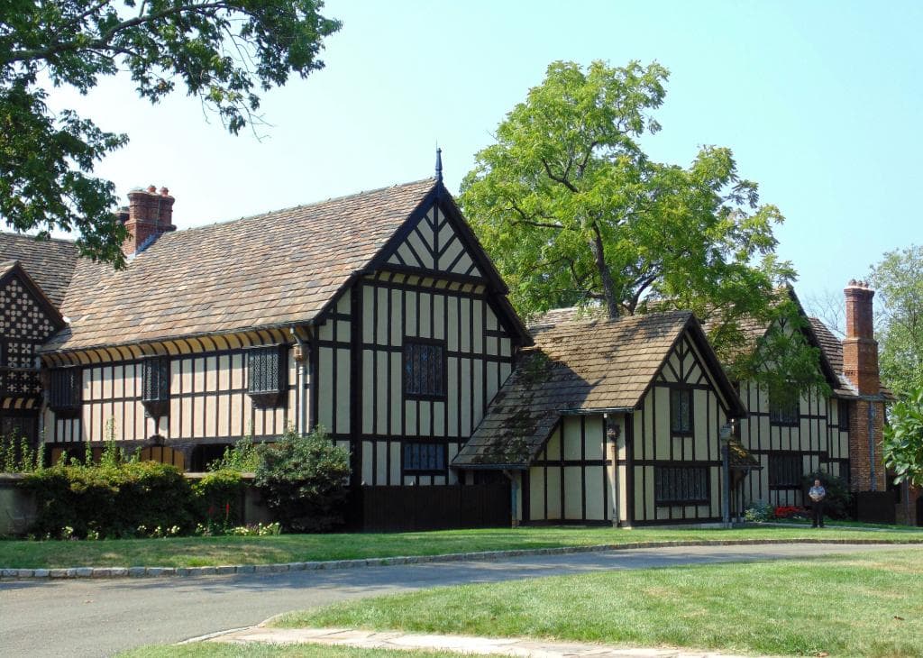 Agecroft Hall