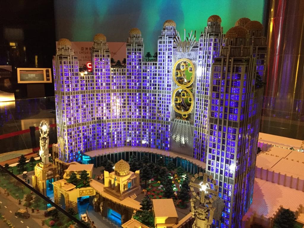 LEGO display of Studio City @ City of Dreams (2)