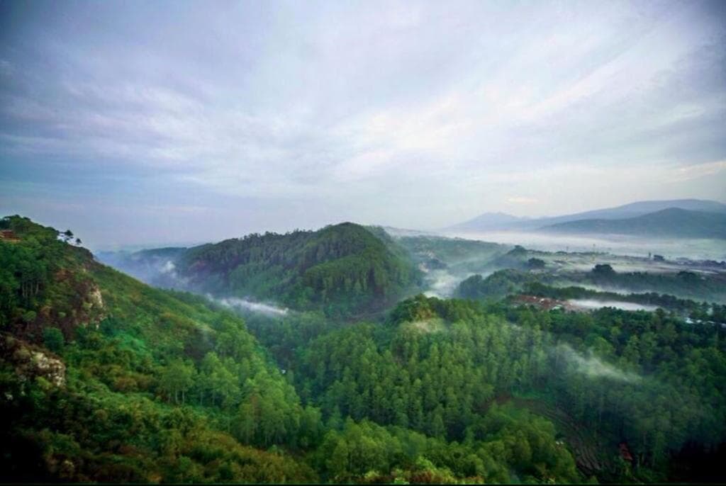 Tebing Keraton