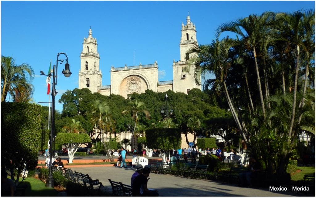Zocalo - Plaza Mayor