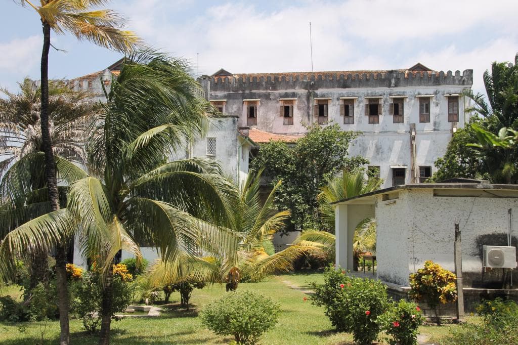 Palace sideview