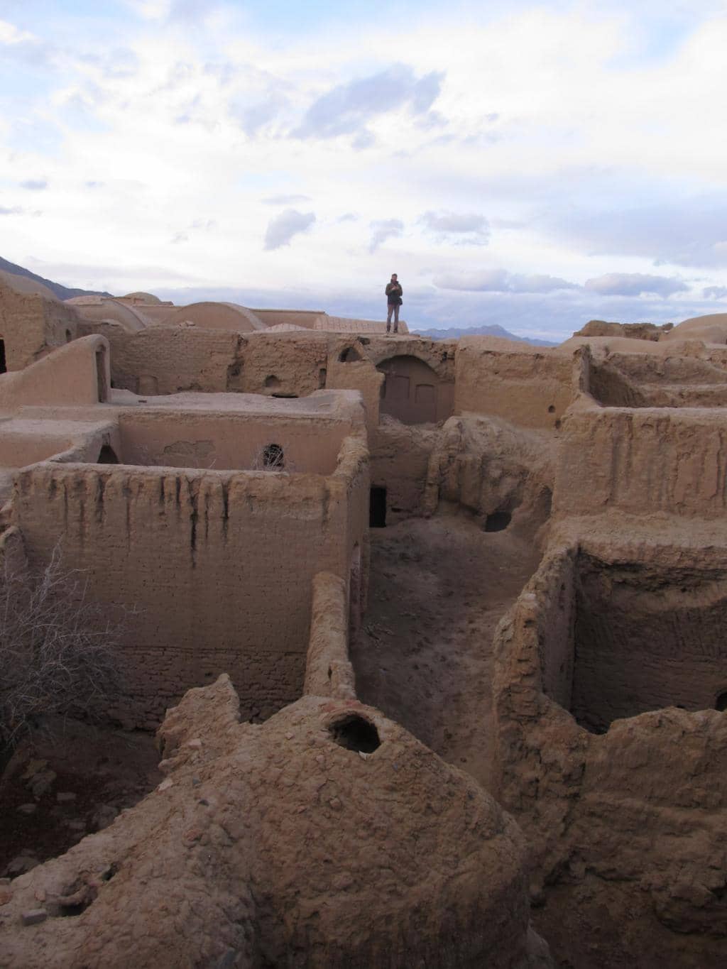 Kharanaq Castle
