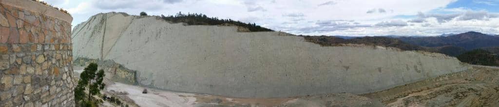 The Great Wall of Footprints