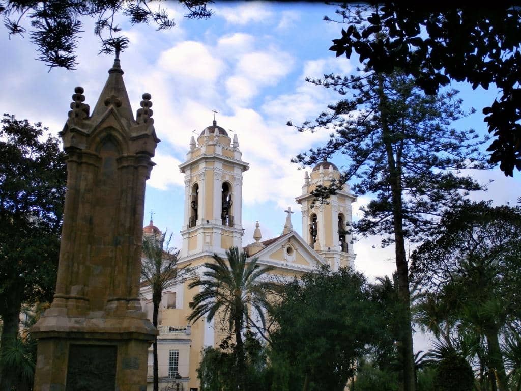 Vertical photo