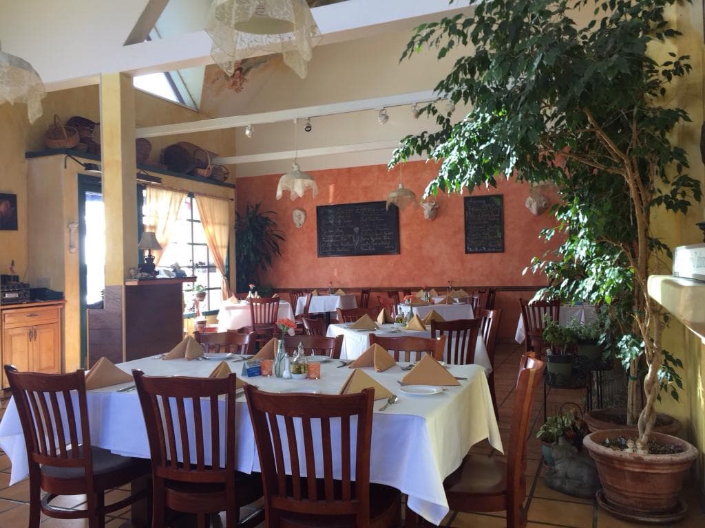 Taste Cafe April 2016