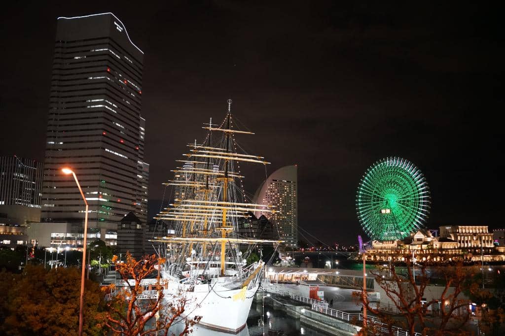 Minato Mirai 21 Skyline