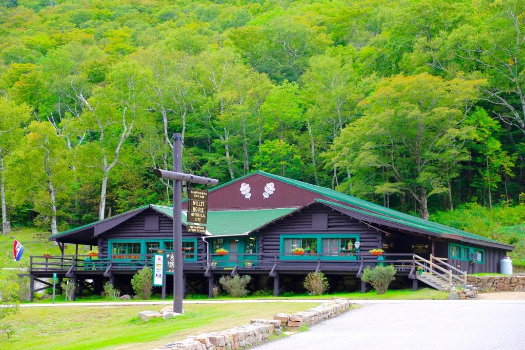 White Mountains Drive through
