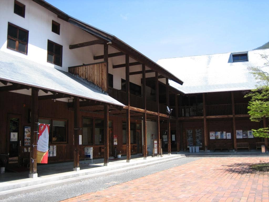 Exquisite Lacquerware Pieces