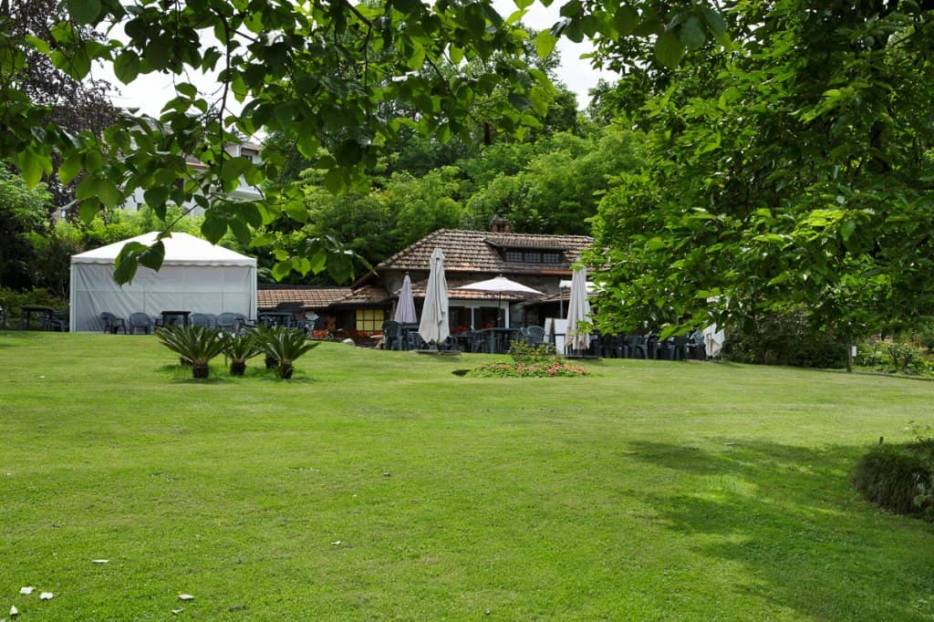 Panoramic Lake Views