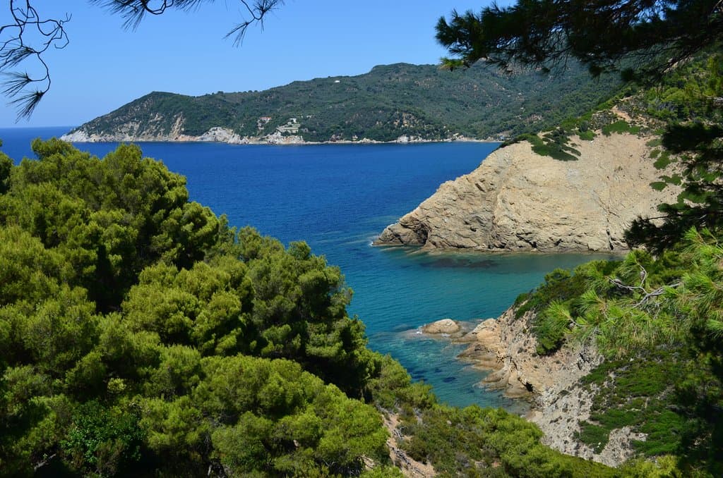 Qui si nasconde Mikros Aselinos Beach