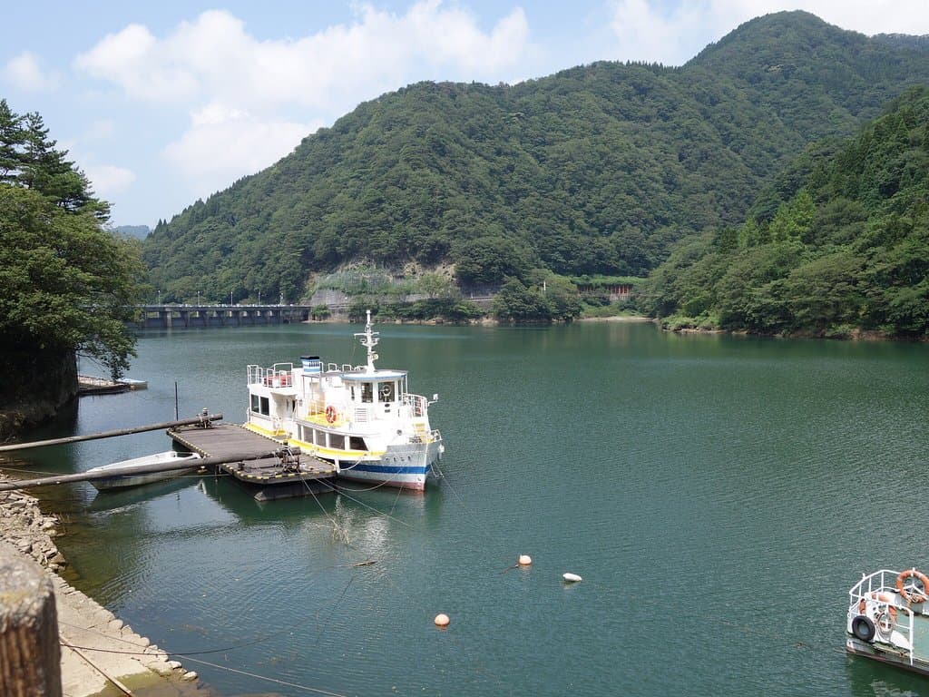 Shogawa Gorge Cruise