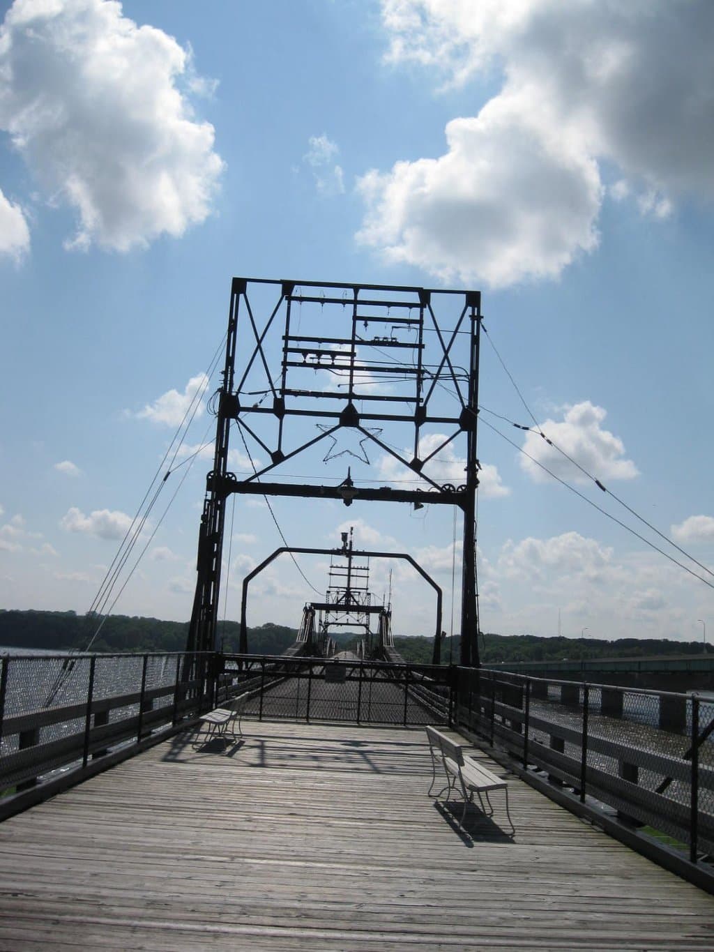 There's lights strung up that are lit at night!!