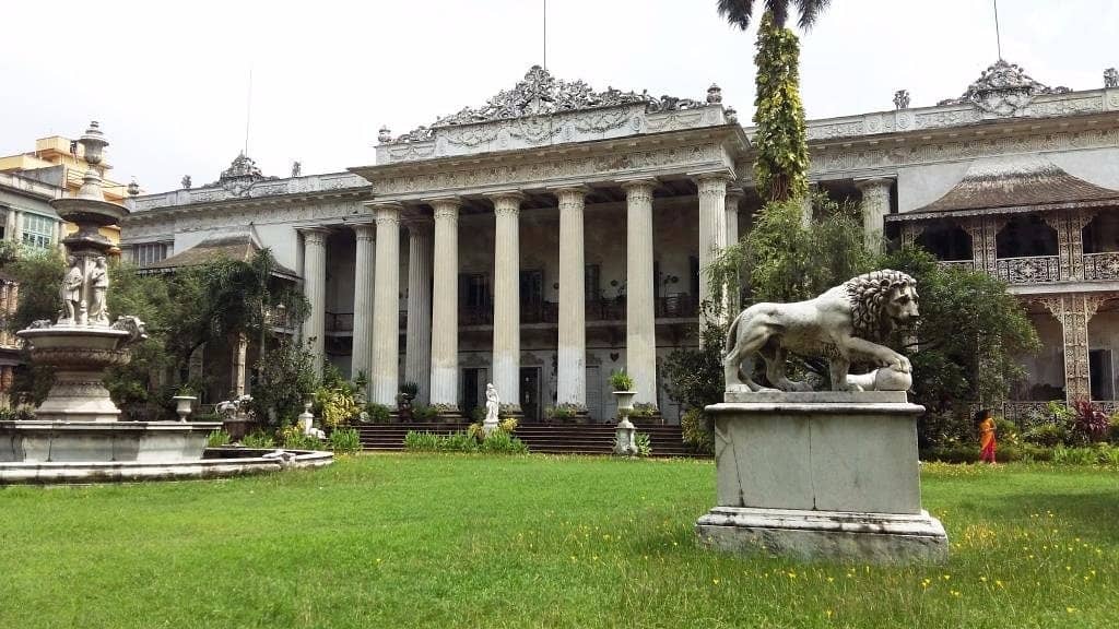 The Historic Marble Palace Zoo