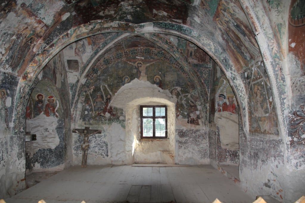 Sânpetru Fortified Church