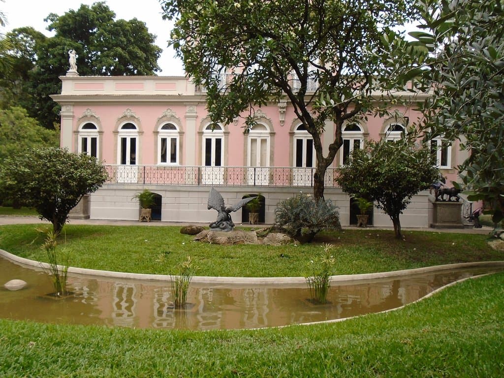 Fachada Principal.