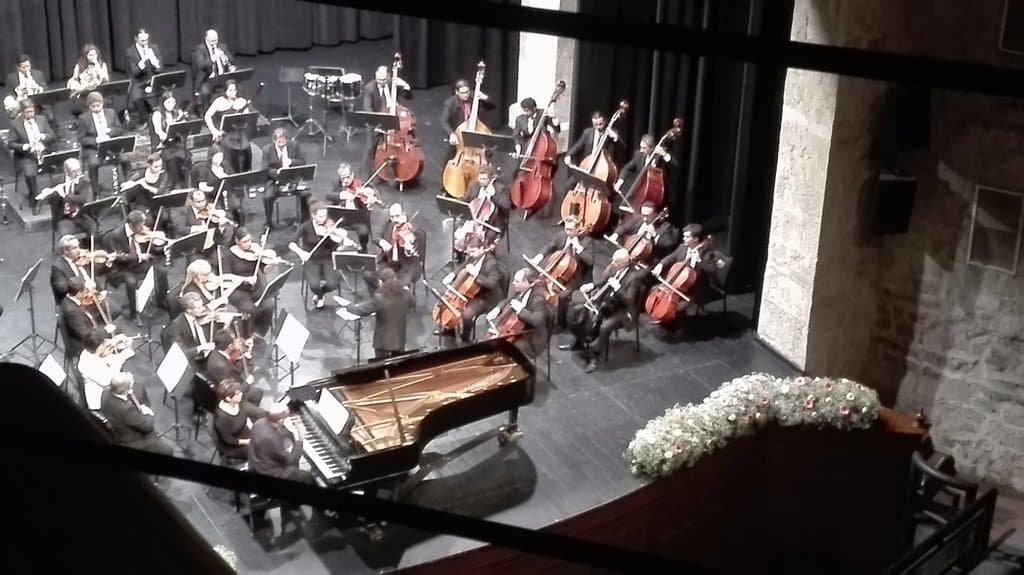la orquesta sinfónica de Michoacan