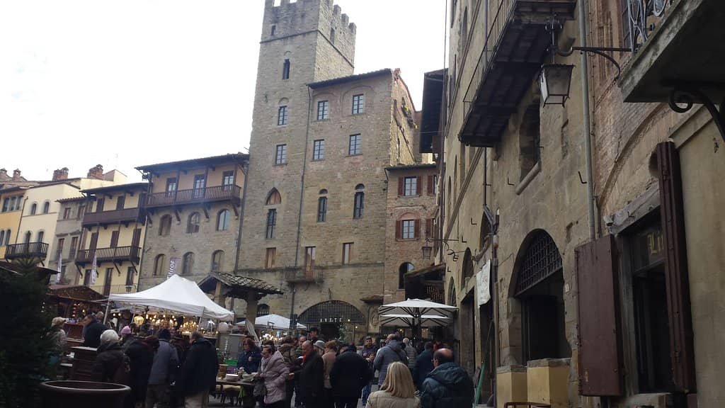 Art & Collectibles Galore