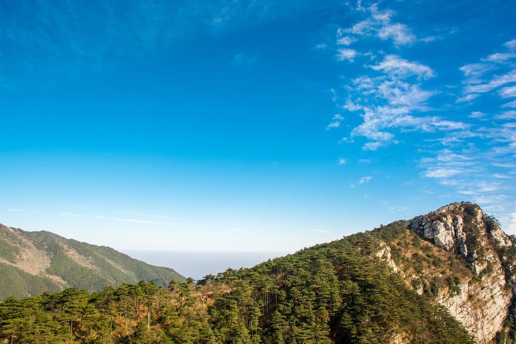 View of the fifth peak from the fourth peak