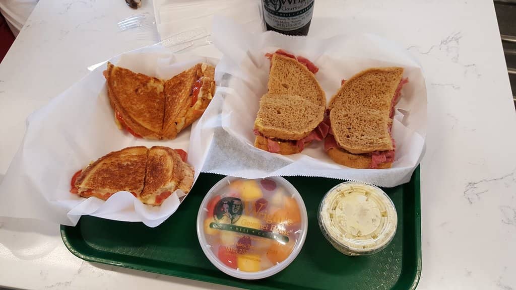 Decadent Desserts & Cakes