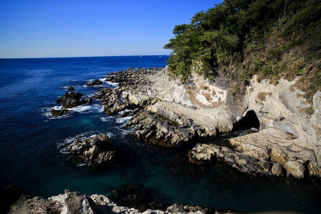 荒崎公園:どんどんびき展望台からの景色