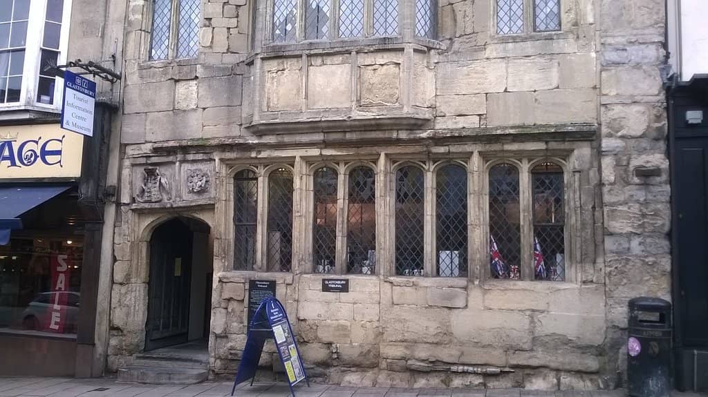15th-Century Tribunal Building