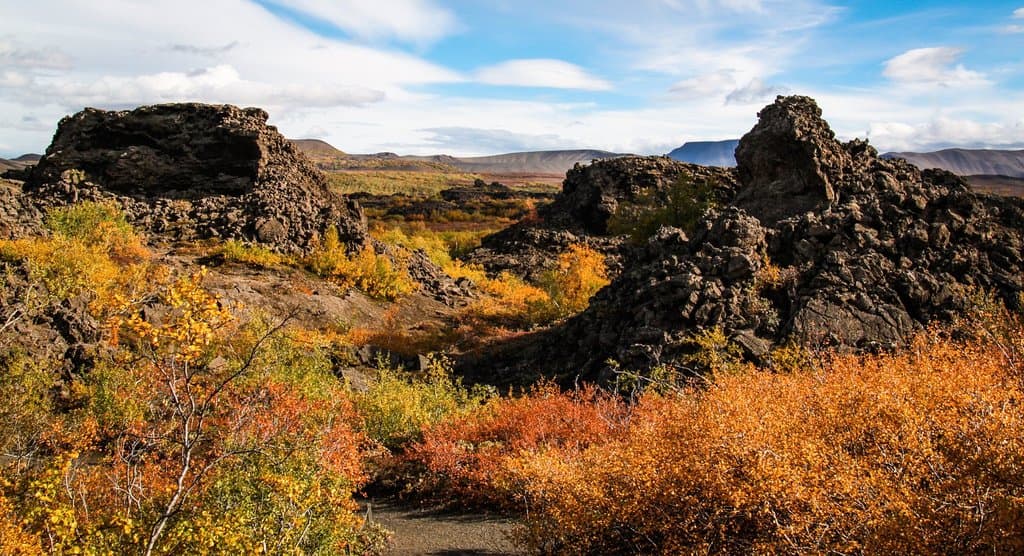 Beautiful fall colors. Well maintained trail.