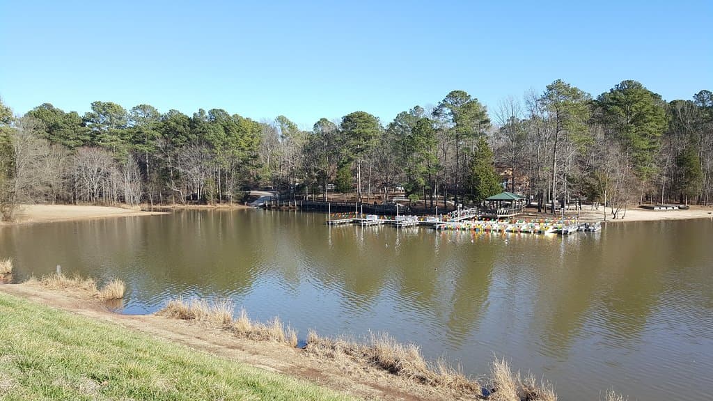 Fred G. Bond Metro Park