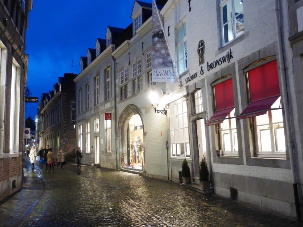 Stokstraat abends (1)